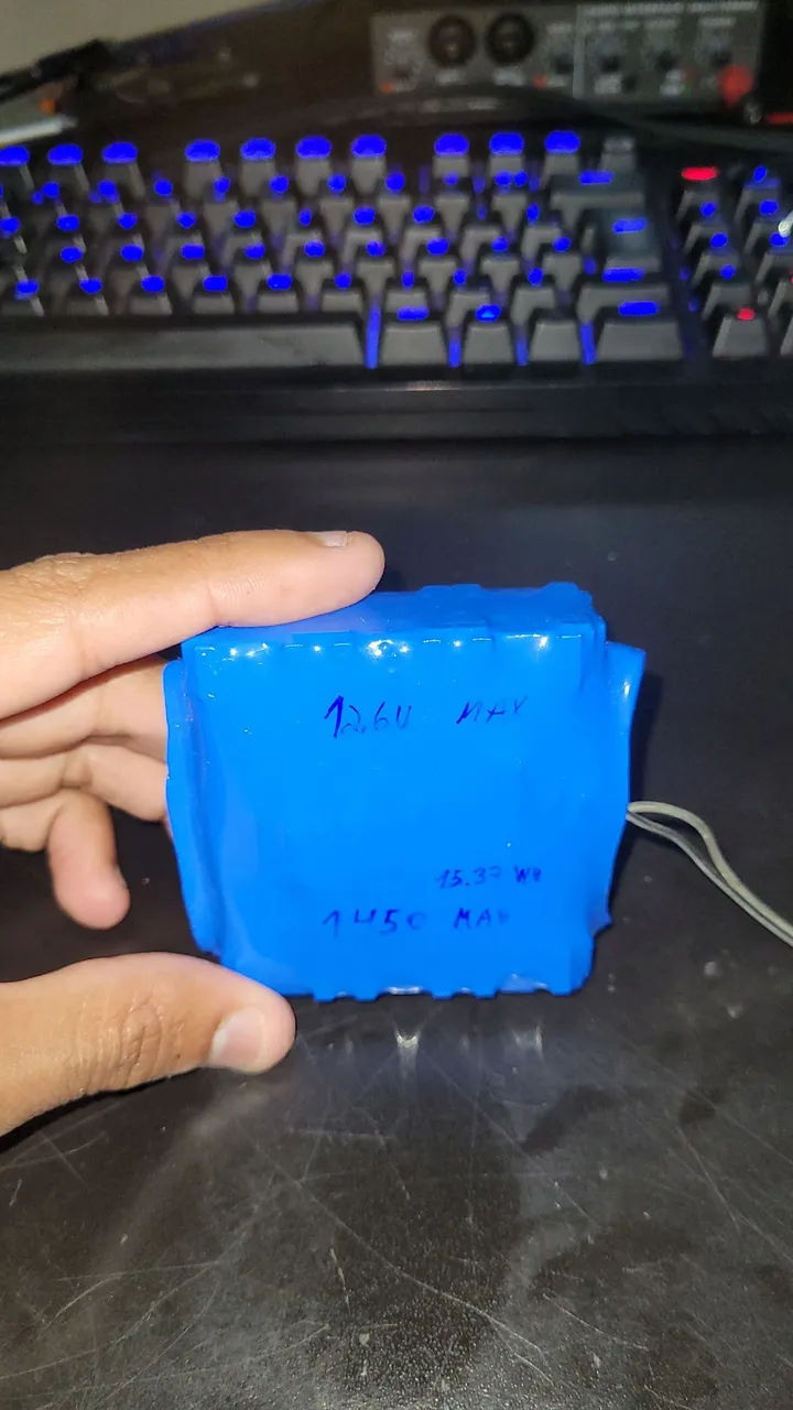 Bateria 12.6V 1450 mAh