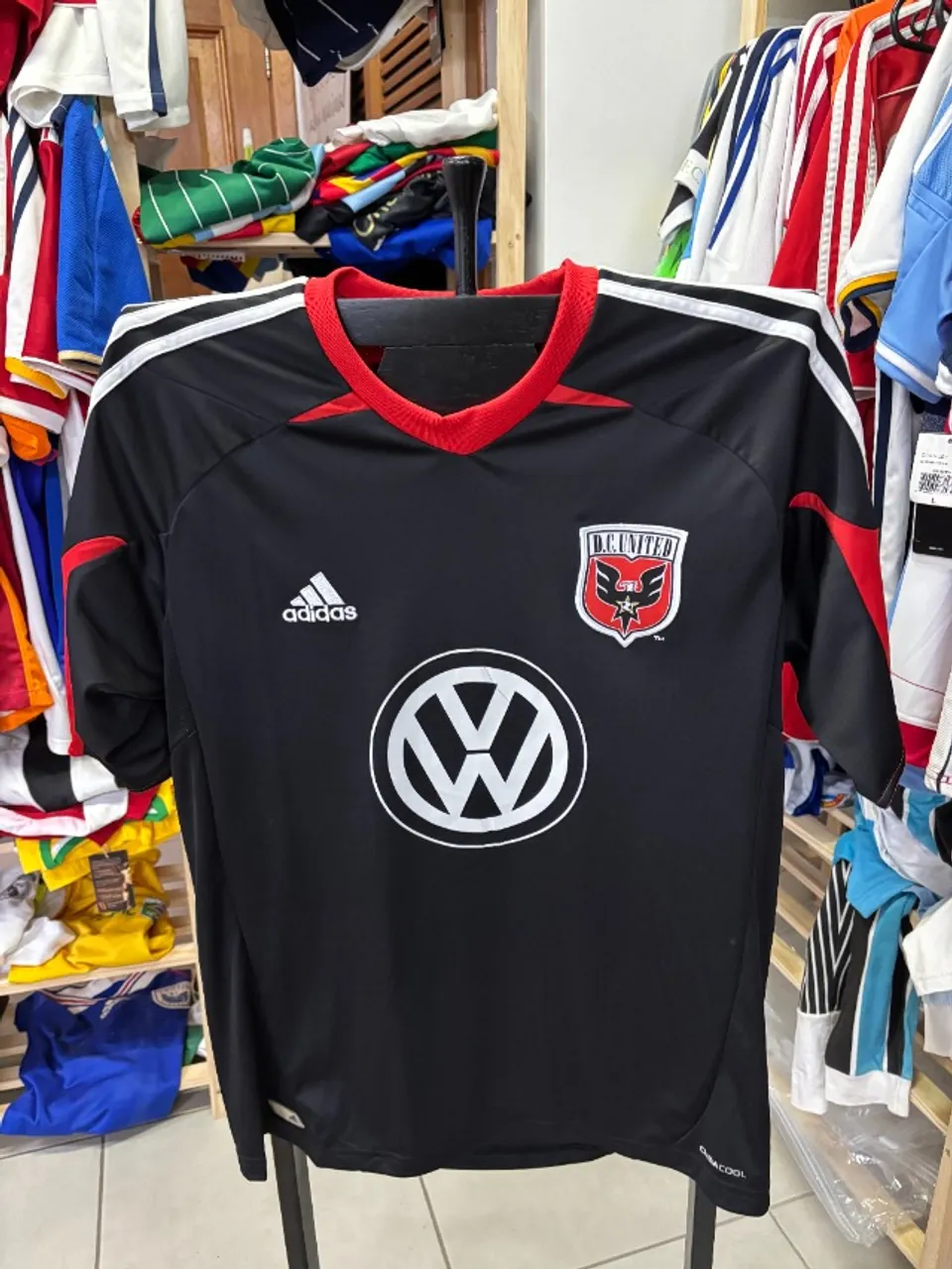 Camisa DC United 2013 na etiqueta