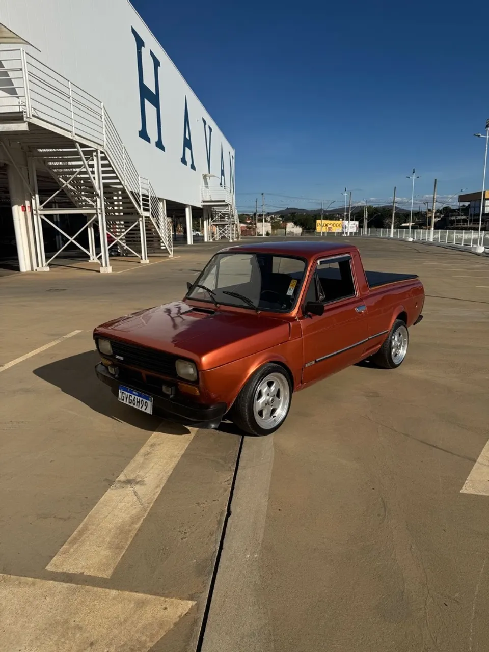 Fiat 147 pick iPhone