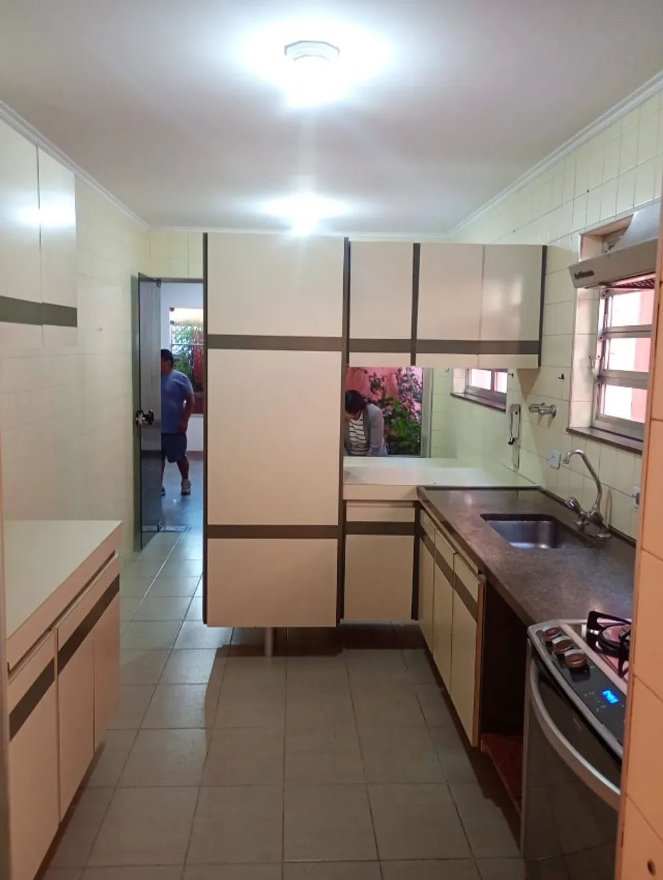 Armários de cozinha completo - madeira maciça