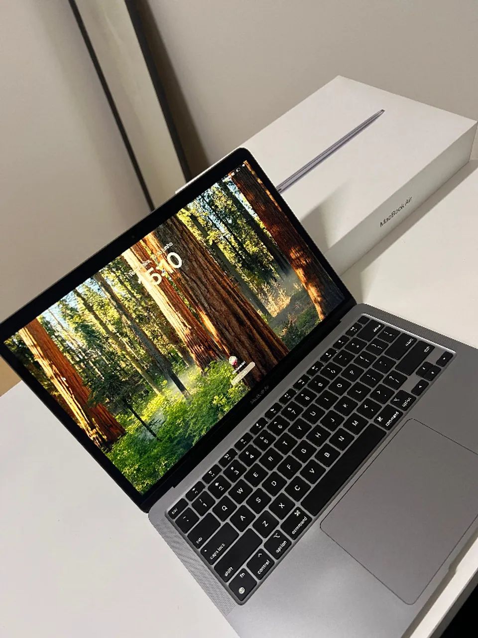 MacBook Air M1 13 Polegadas - 8GB RAM - 256GB SSD - Ótimo Estado ...