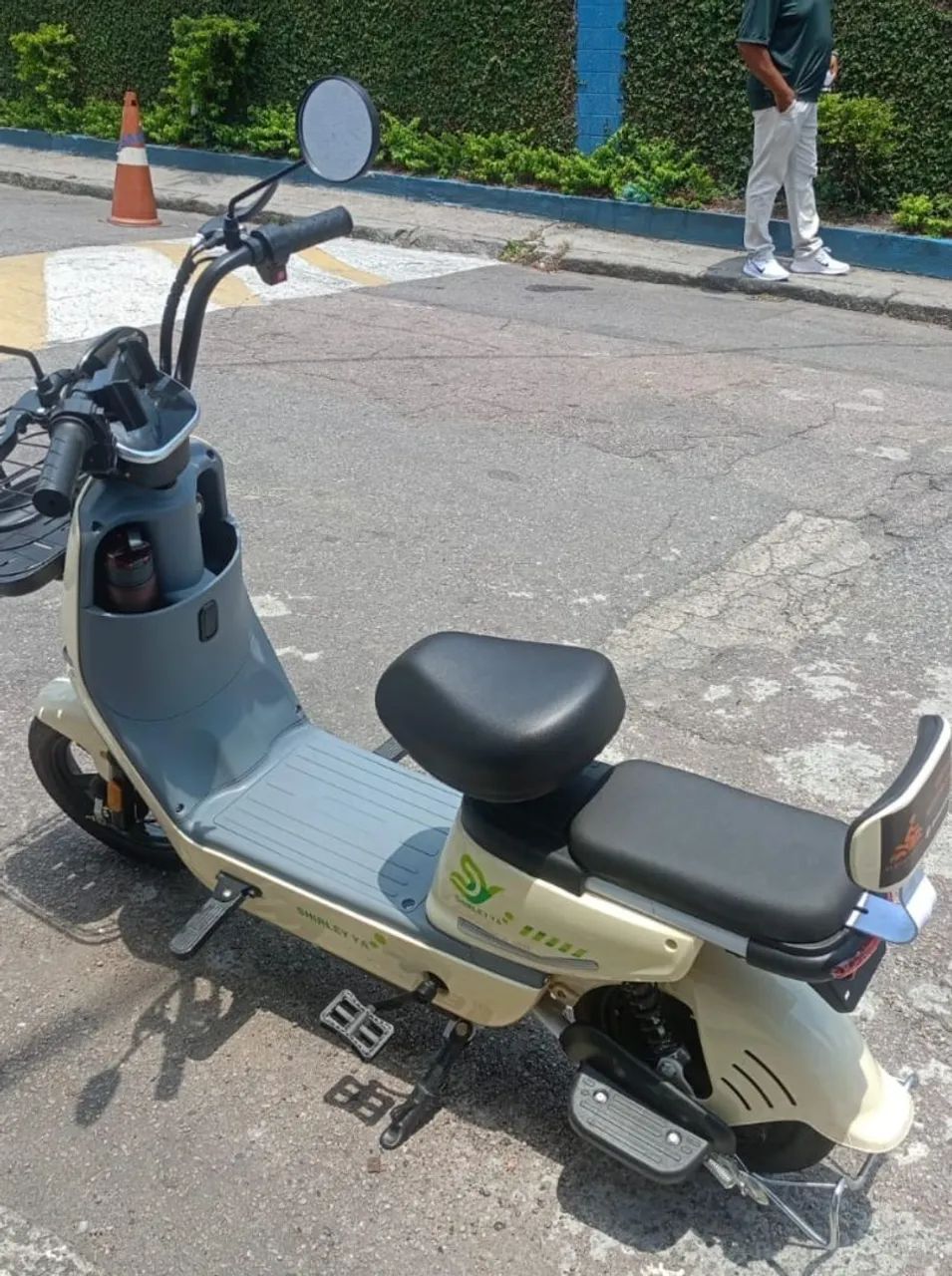 Scooter Elétrica Shirley Ya 880w