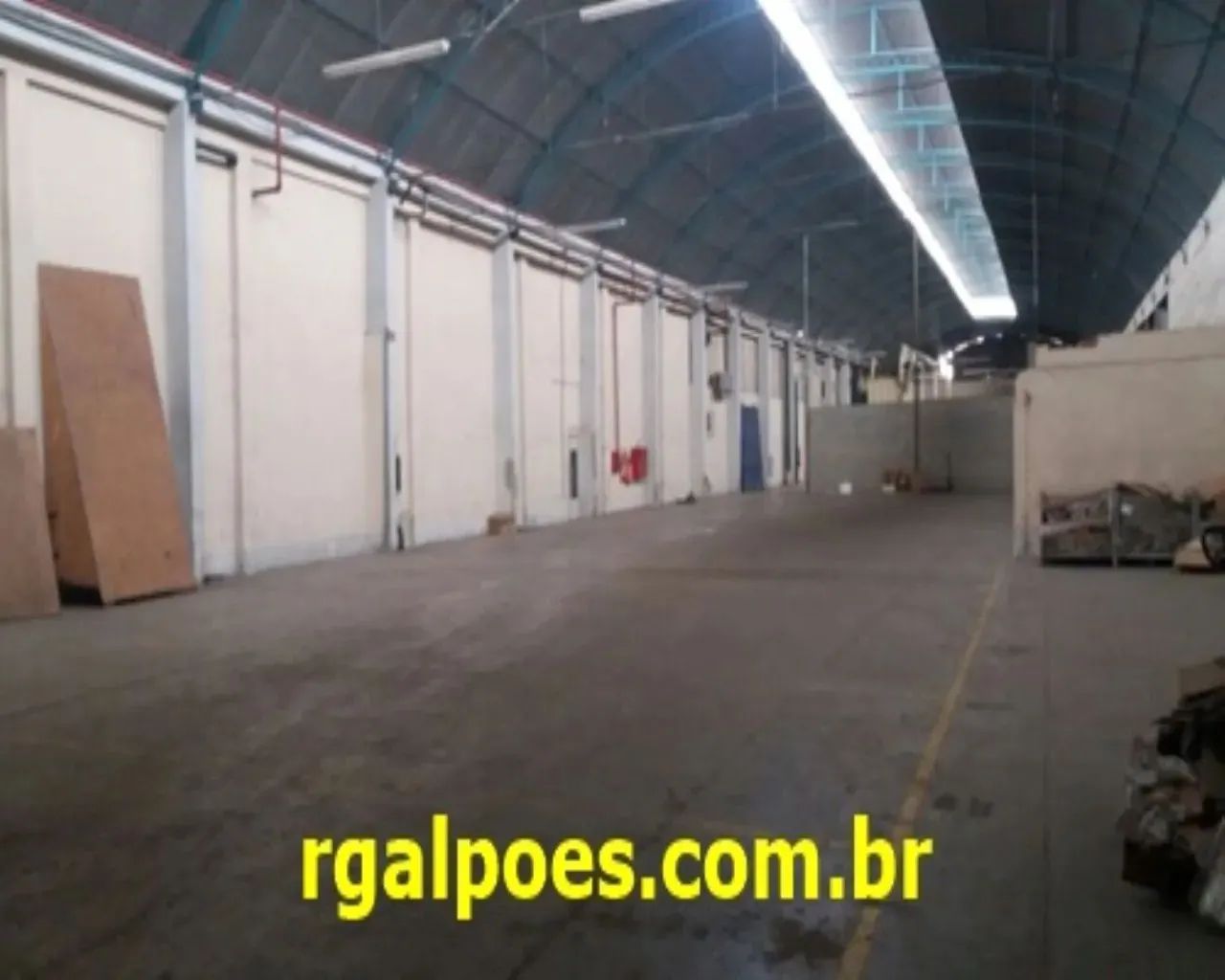 GALPAO COMERCIAL em SÃO GONÇALO - RJ, CENTRO
