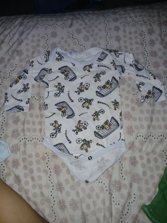 Macacão de Bebê - Listrado Azul e Branco - Foto 2