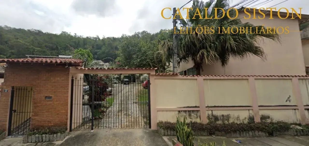 Leilão de casa em Niterói c/1 vaga de garagem - 55m²