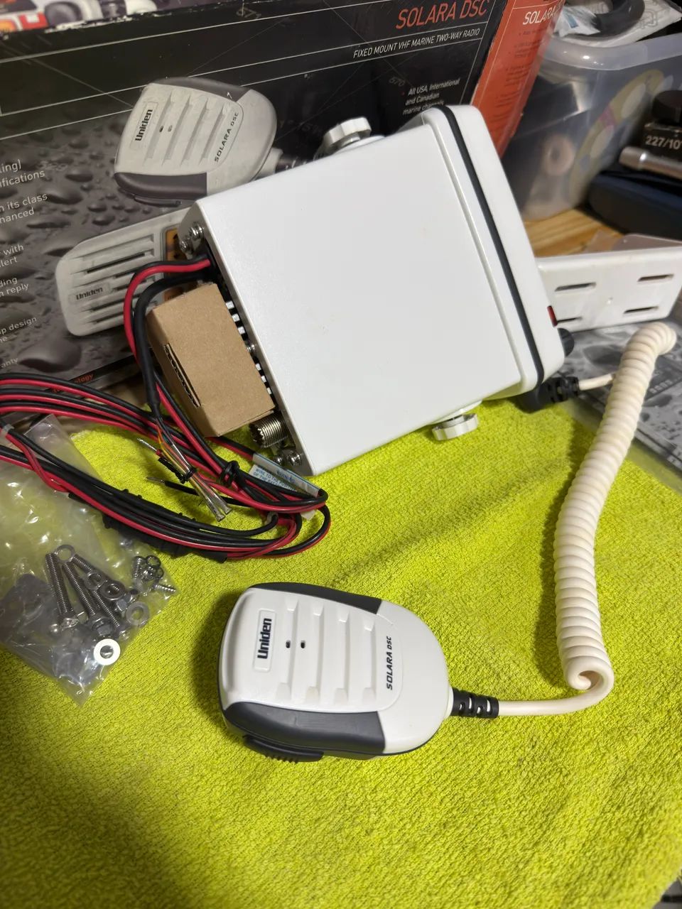 Rádio VHF Marítimo UNIDEN - SOLARA DSC - Lindo