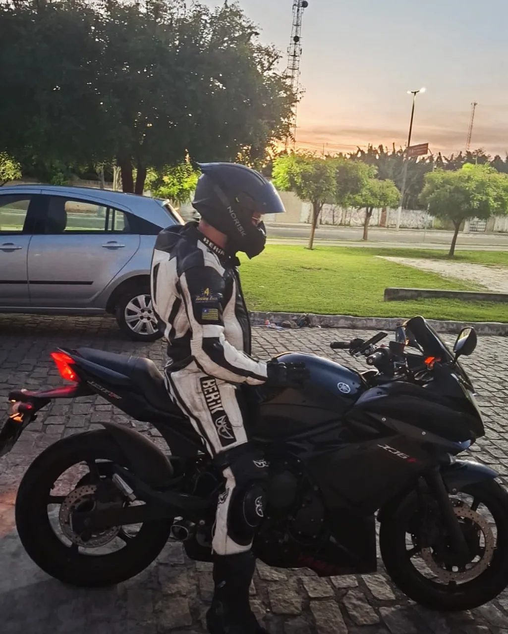 Yamaha xj6 f