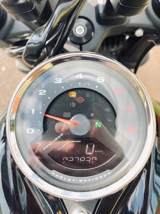 Harley Davidson Fat Bob 107 - Foto 5