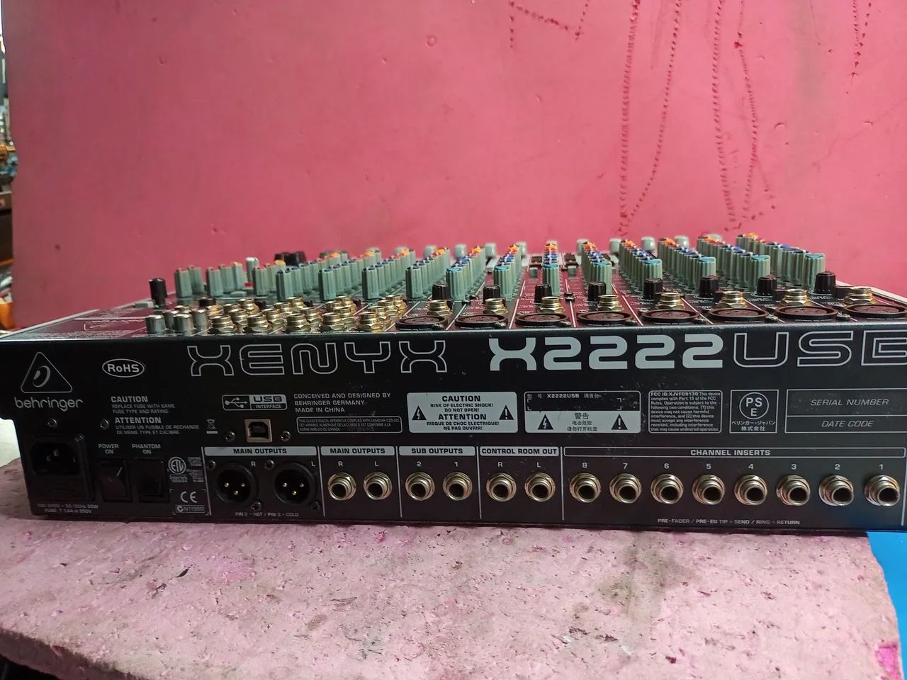 Mesa de Som Behringer 16 canais  - Foto 5