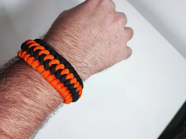 Pulseira Tática - Paracord Bracelet  - Foto 2