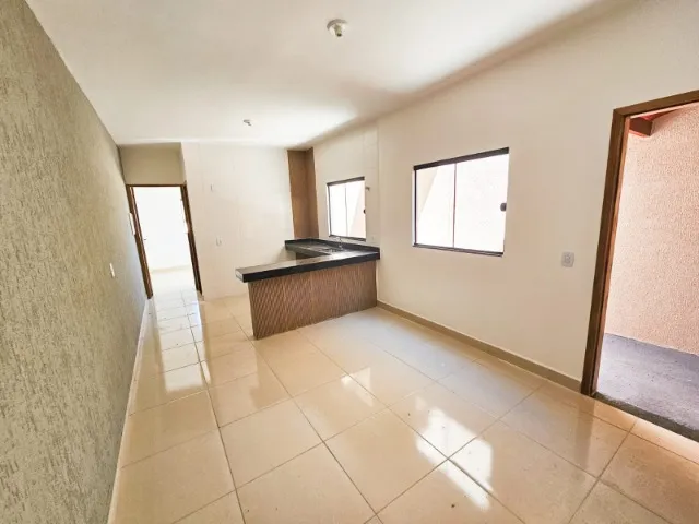 Casa no bairro Juarez Freire- trindade GO