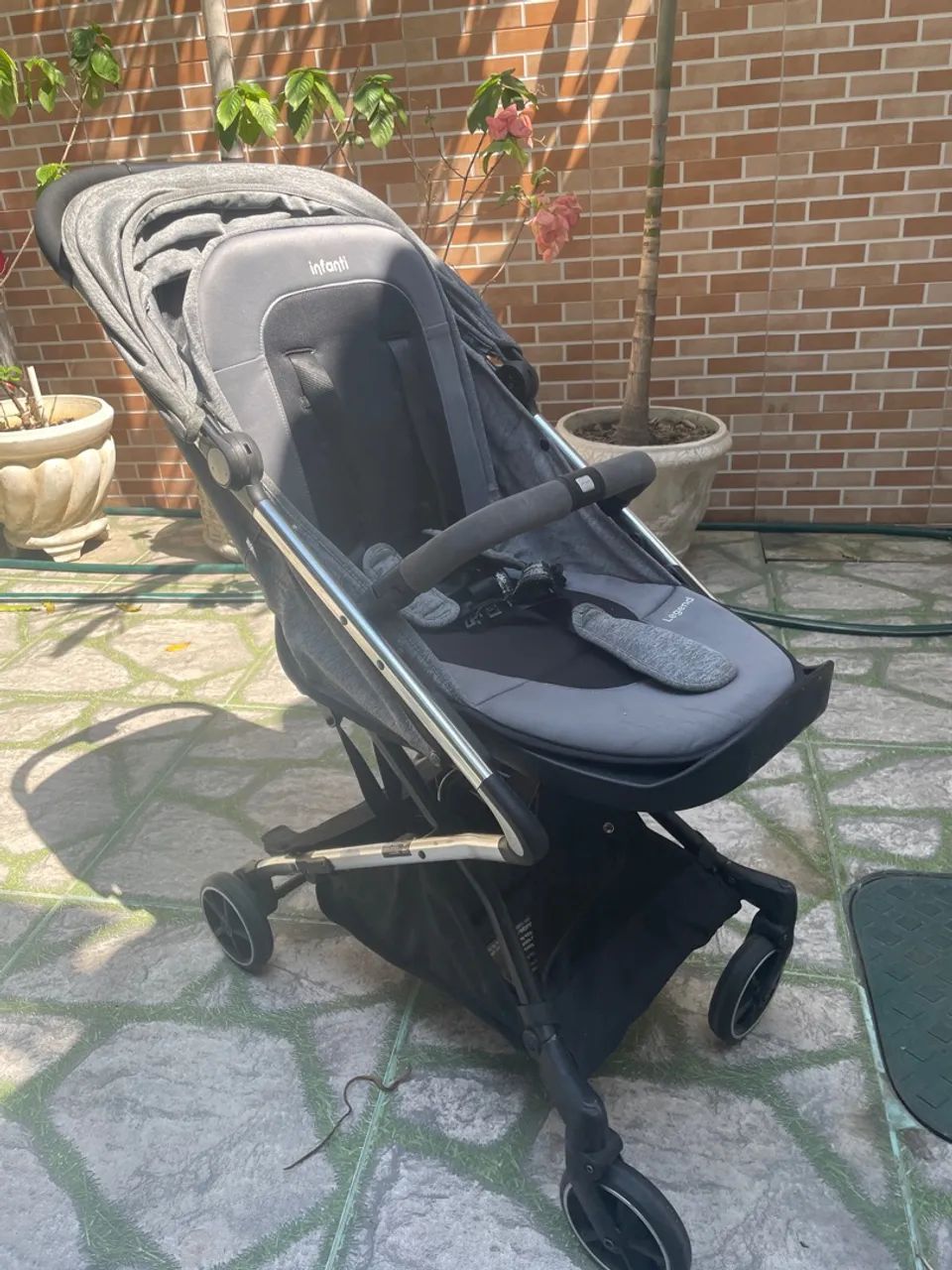 Carrinho de bebê legend infanti  - Foto 3