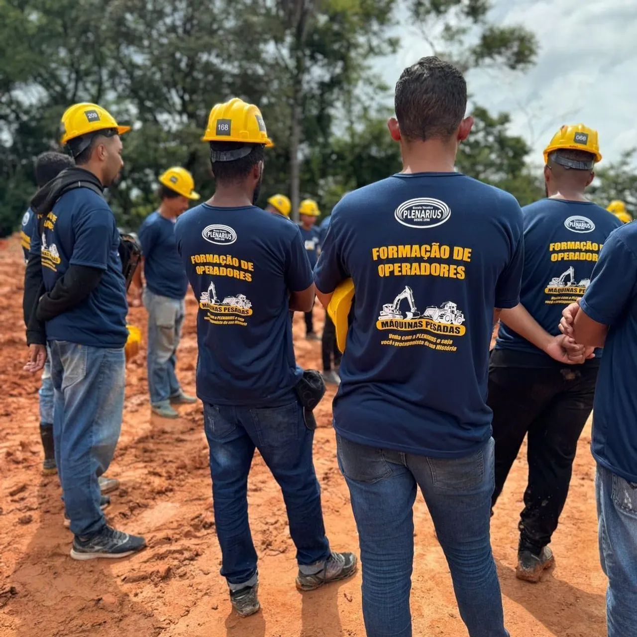 Curso Operador de máquinas pesadas  - Foto 2