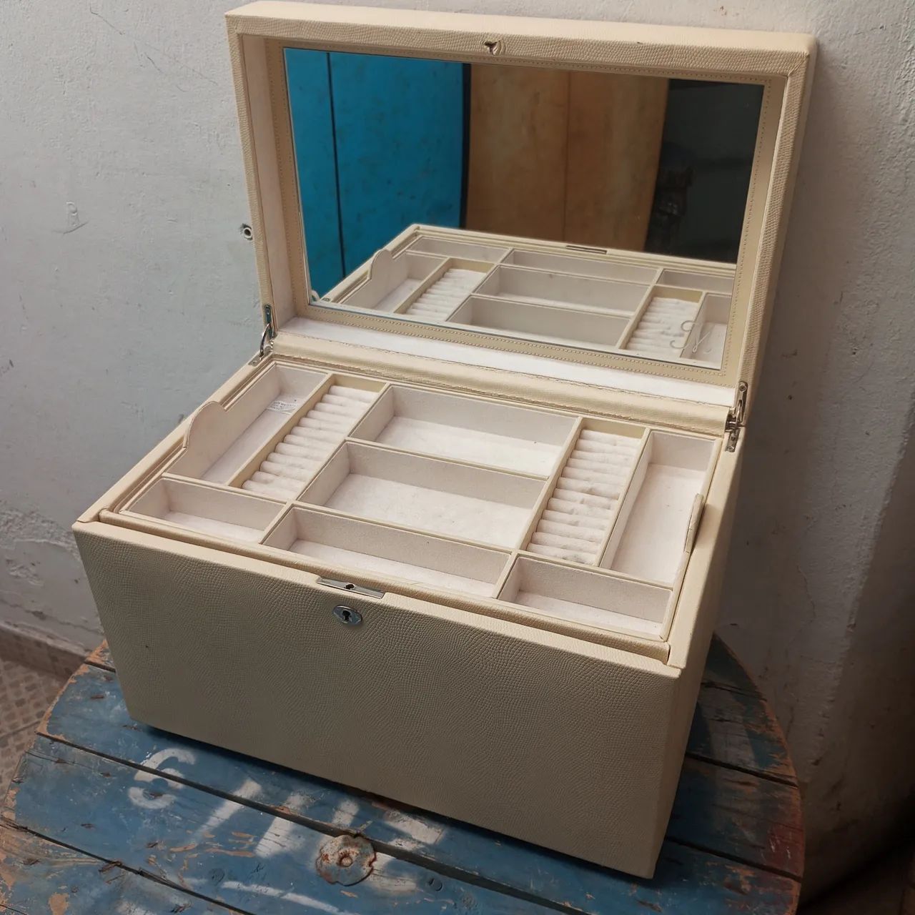 Caixa de Jóias em Couro Pottery Barn - Foto 3