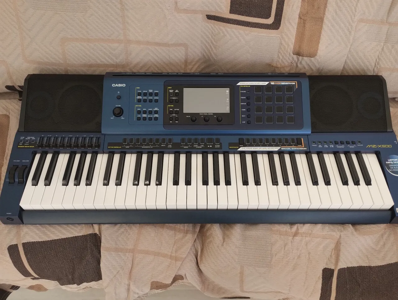 Teclado Casio Mzx-500