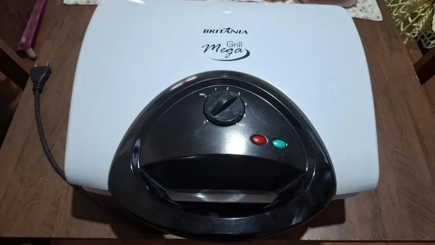 Grill Britânia Mega