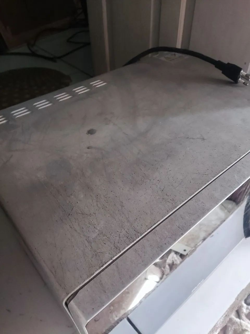 Microondas PARA RETIRADA DE PEÇAS  - Foto 2