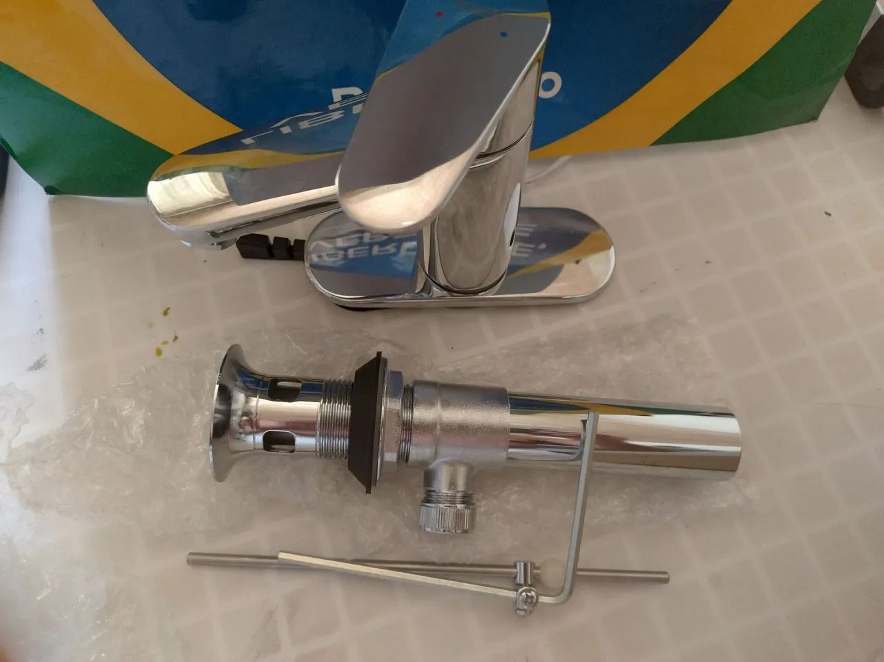 Misturador monocomando Hansgrohe torneira importada + válvula  - Foto 6