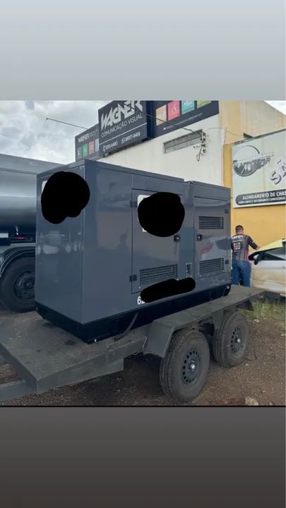Gerador carenado silêncioso a Diesel - Potentecia 80 kva Confiável - Foto 5