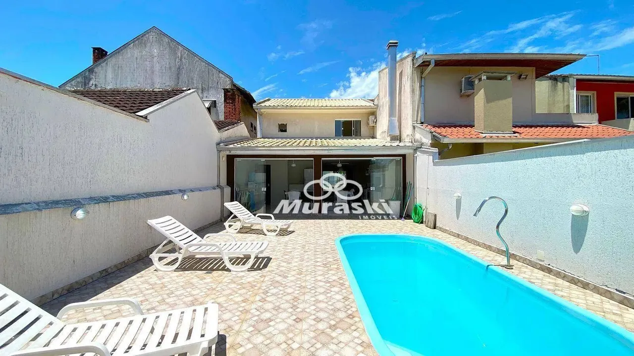 Sobrado com piscina, 3 dormitórios para alugar por R$ 3.691/mês - Eliana - Guaratuba/PR