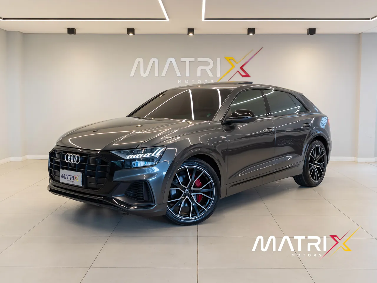 Audi Q8 Perf.Black 3.0 TFSI Quat. S-tr/(Híb.)