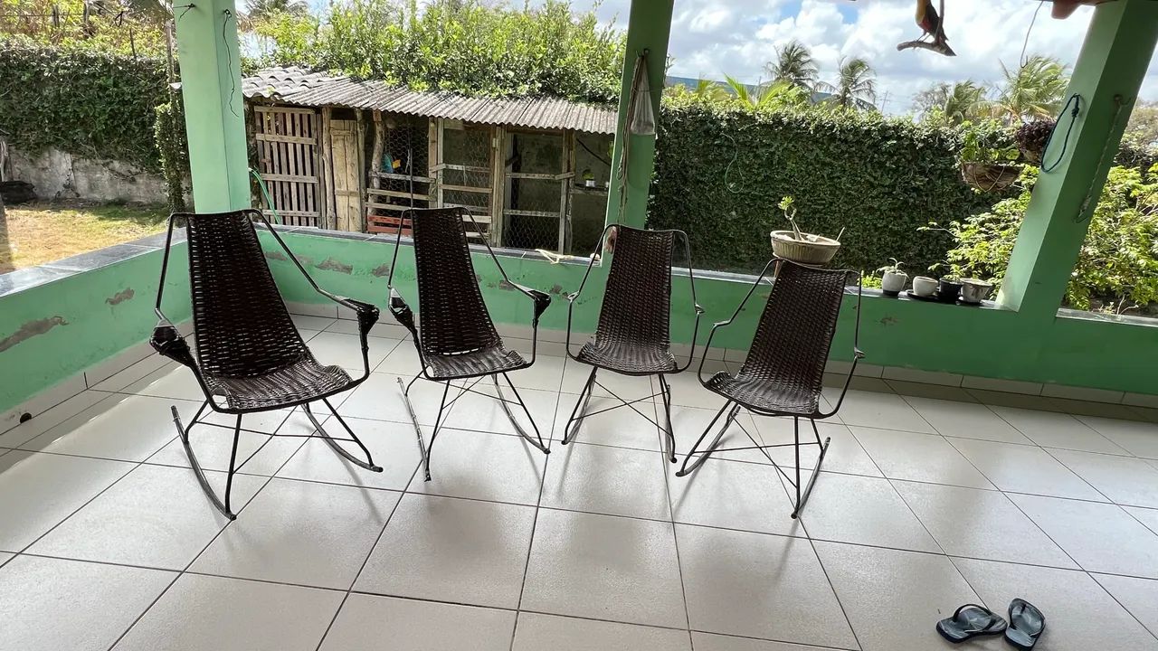 4 cadeiras de varanda R$800,00