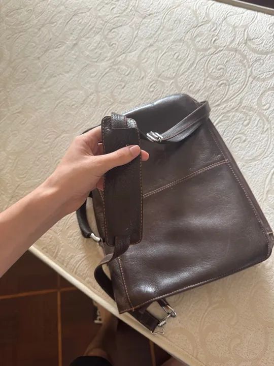 Maleta COUROFINO, possui marcas de uso - Foto 3