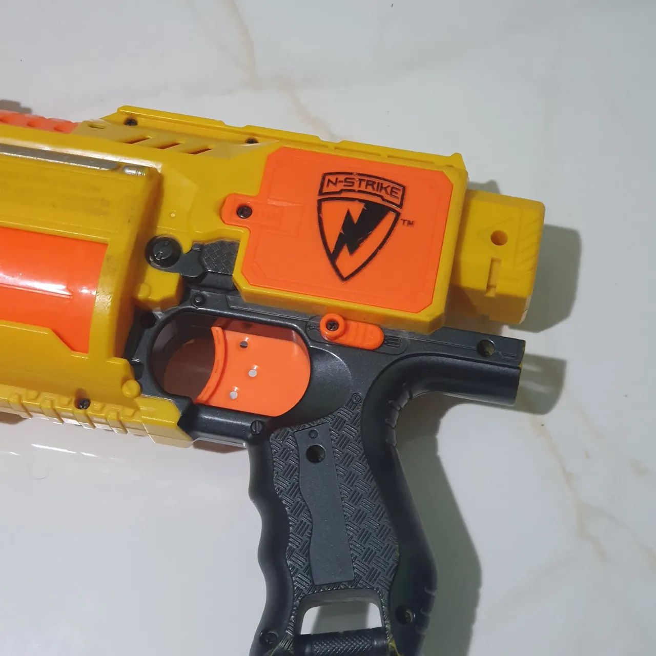 Nerf Barricade pistola automática com munições - Foto 3