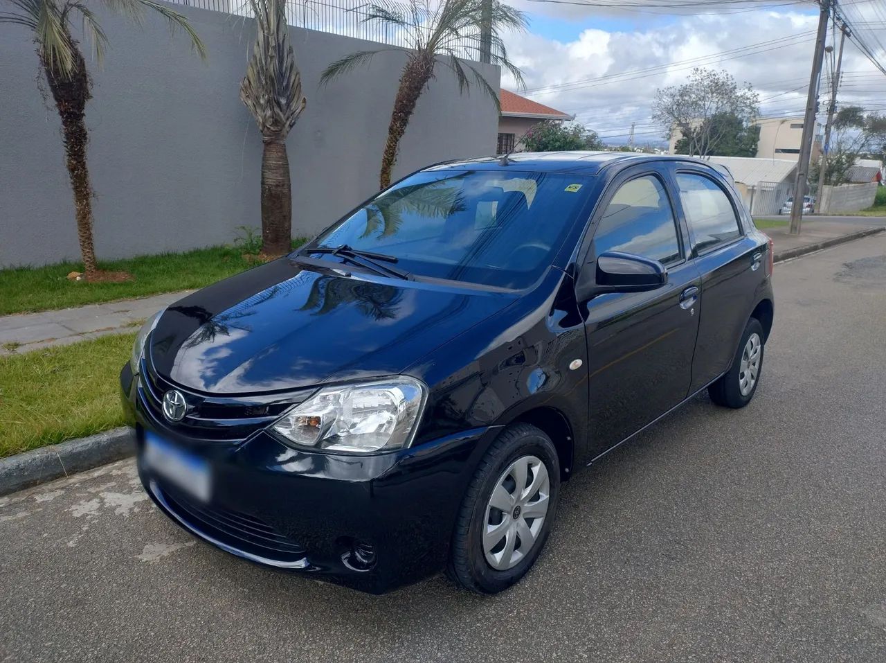 Toyota Etios X 1.3 flex 2015 Manual