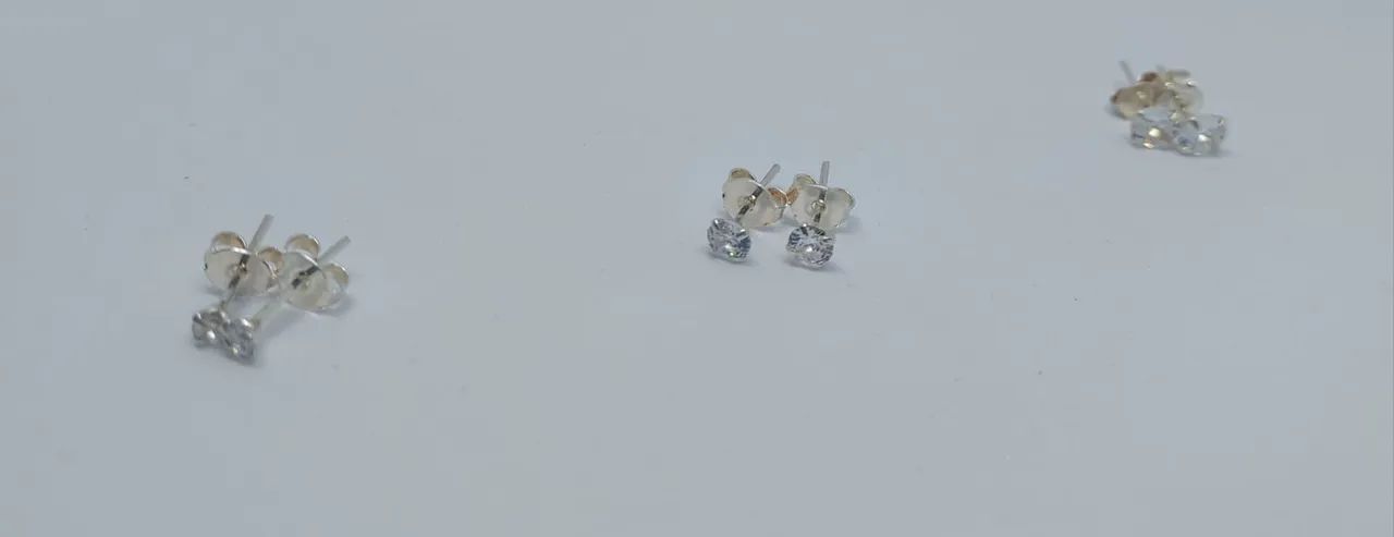Kit 3 pares de Brincos Prata com Pedras - Foto 6