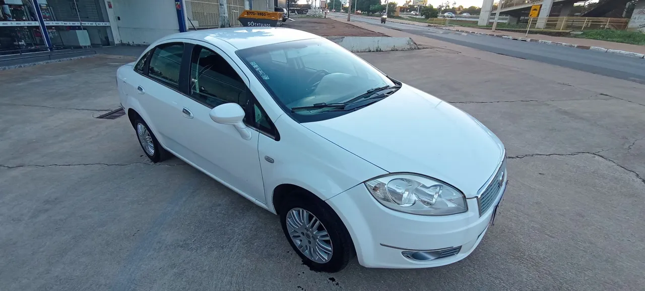 Fiat Linea Essence