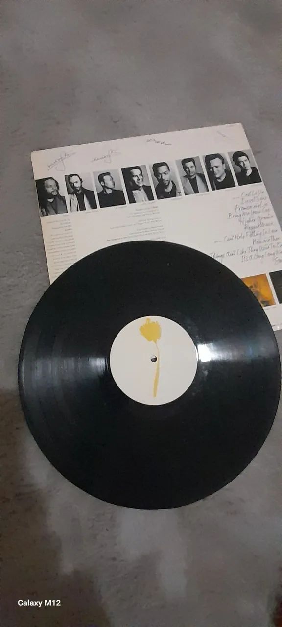 LP VINIL UB40  - Foto 3