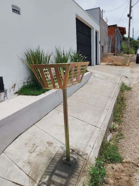 Lixeira para área externa