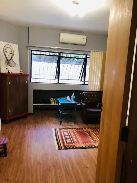 Ótima  sala comercial,1 mês de carência, só entrar - perto do shopping Moinhos de Vento - Foto 7