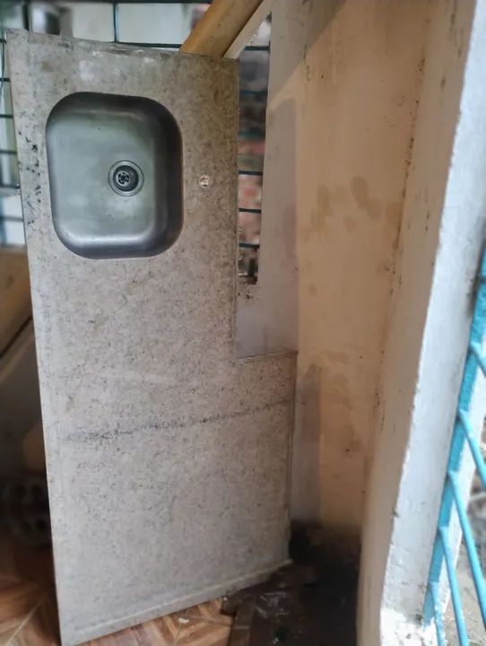 Balcão de mármore pra cozinha. 1.60x54.