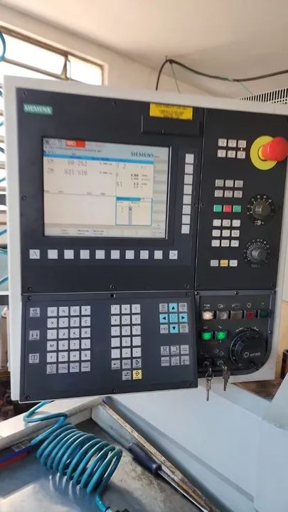 TORNO CNC ROMI HIDRÁULICO  - Foto 2