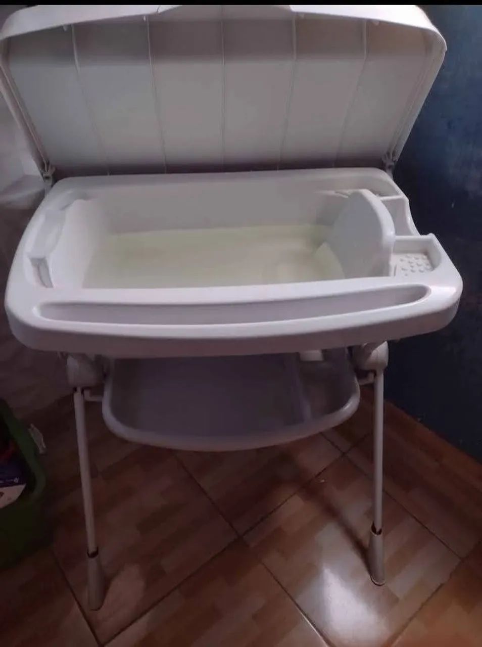 Trocador de bebê com estrutura dobrável - Foto 2