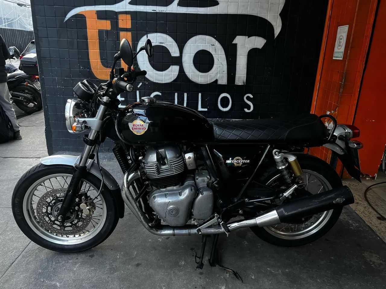 Interceptor 650 2020 -12400 km - Foto 2