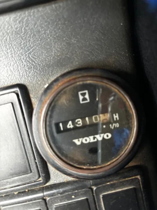 Escavadeira Volvo EC 210BLC  - Foto 2