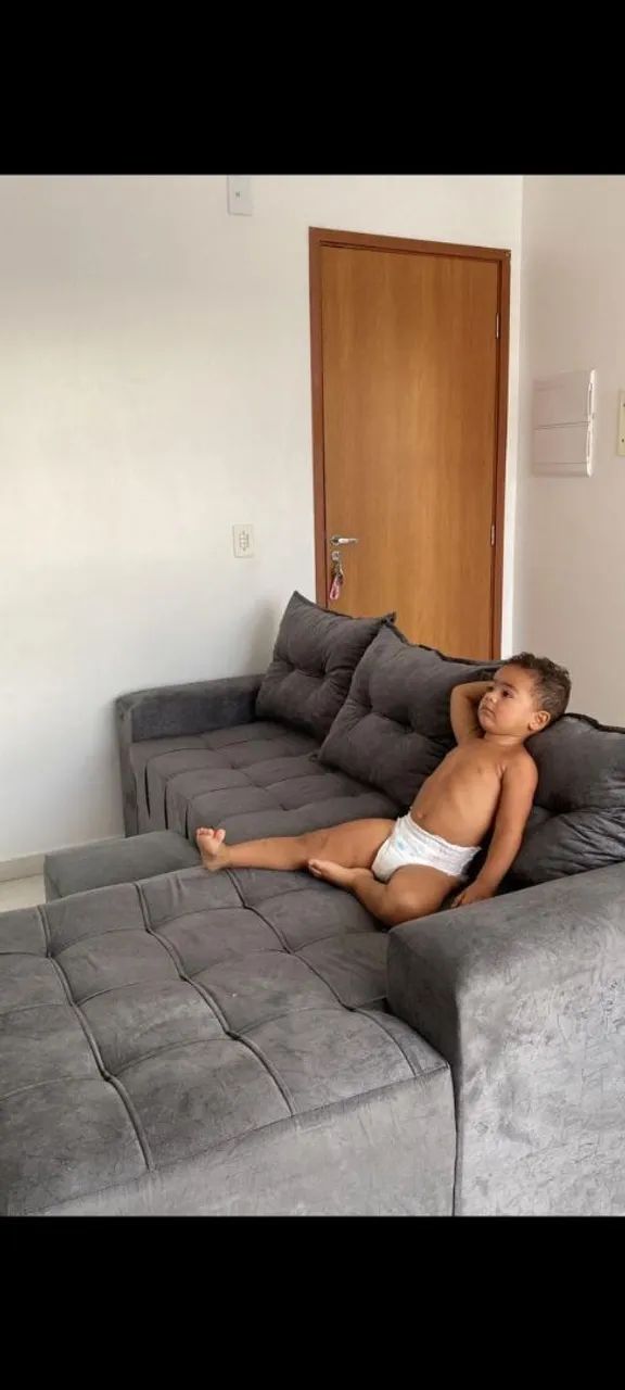 Sofá de canto moderno com chaise - Foto 4