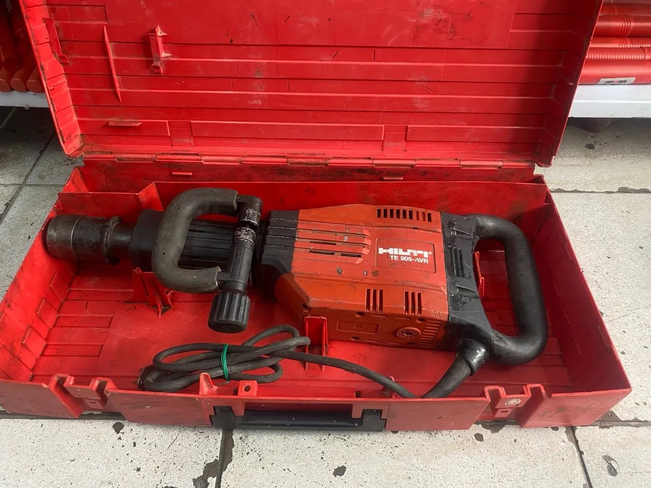 Martelo Demolidor Hilti TE 905-AVR