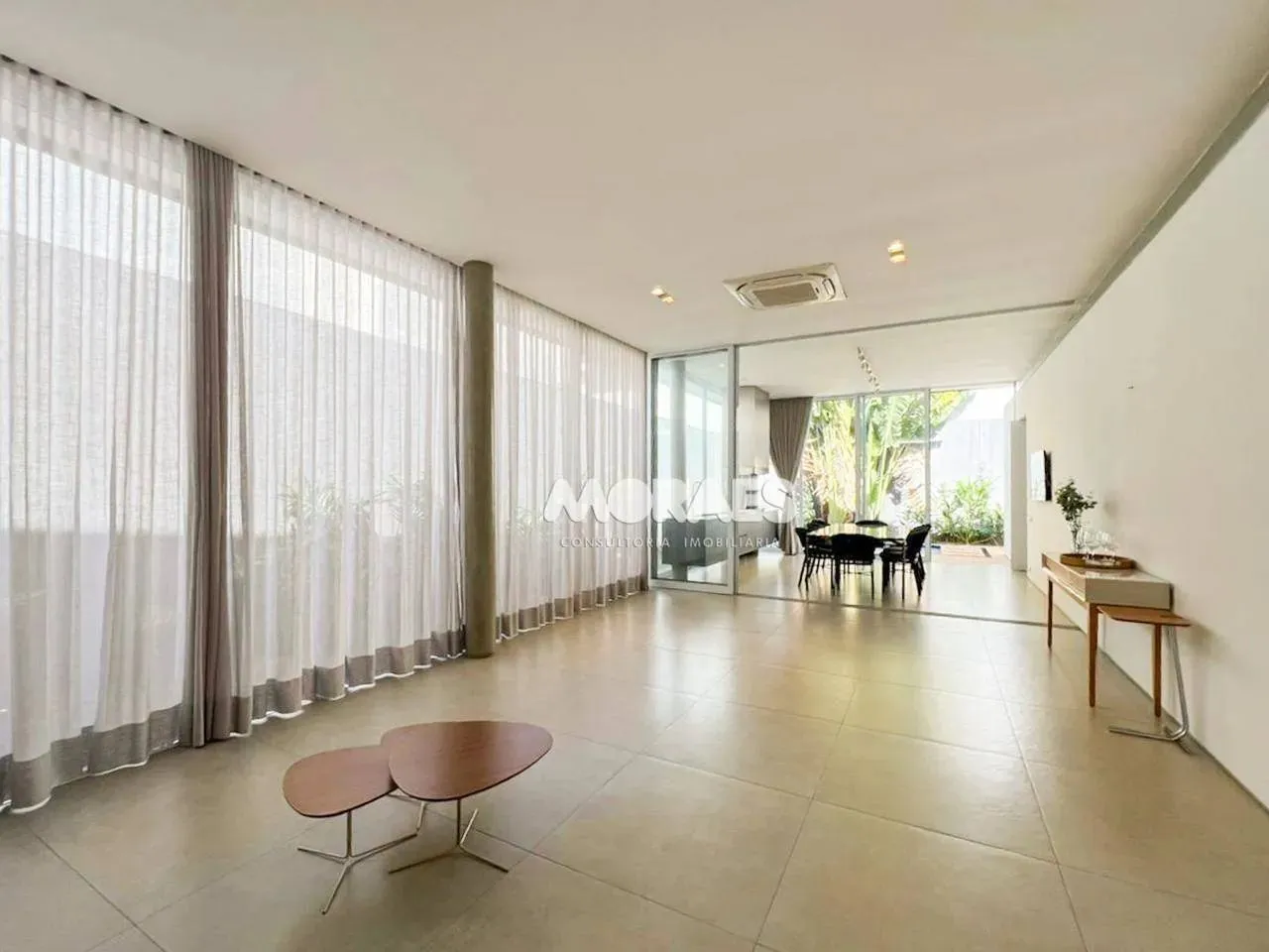 Casa em Condomínio Fechado com 3 Suítes para alugar, 220 m² por R$ 12.000/mês - Residencia