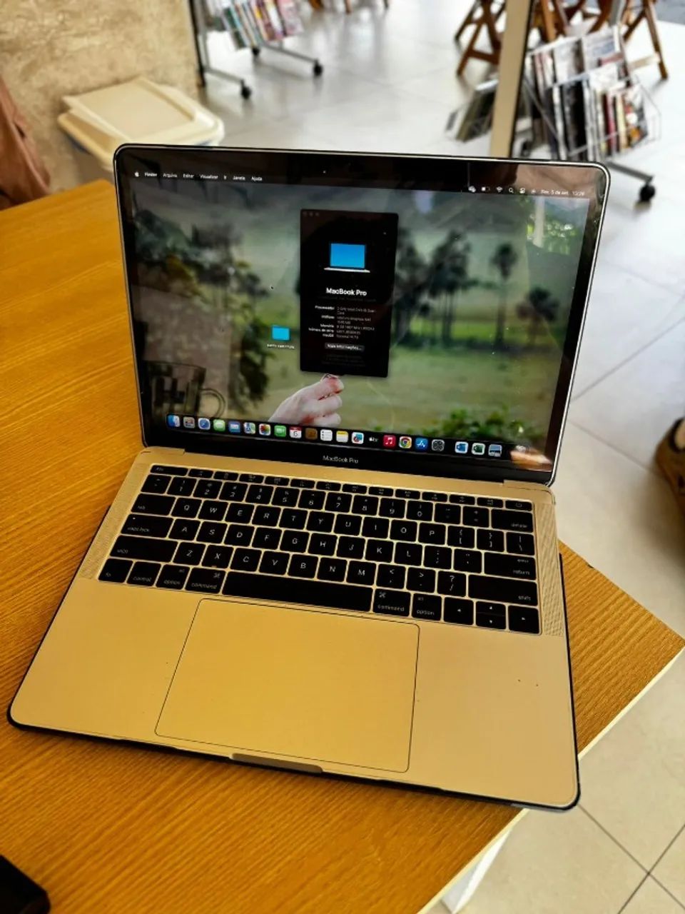 macbook pro 13 2016