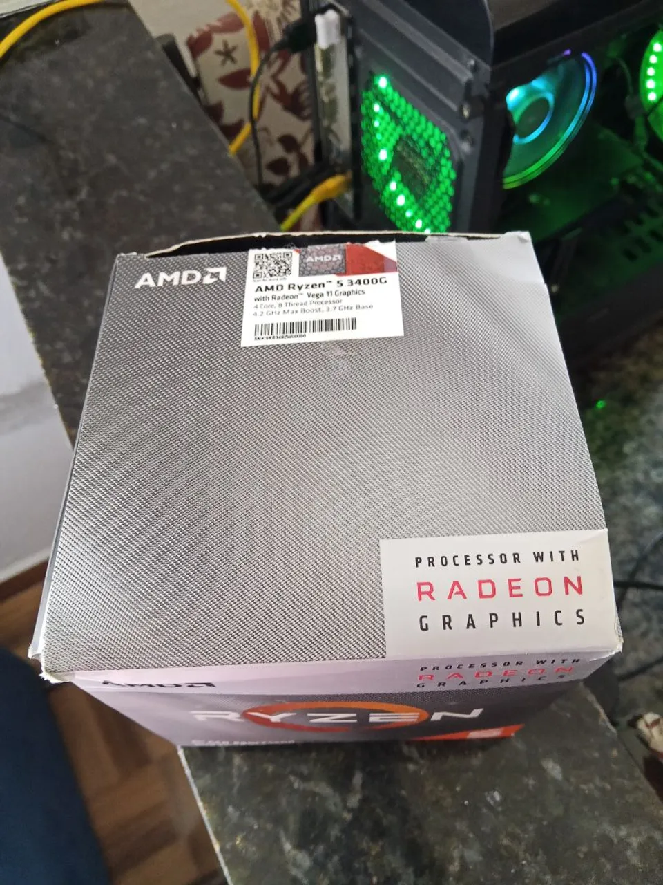 Processador AMD Ryzen 5 3400G com Radeon Vega 11 Graphics