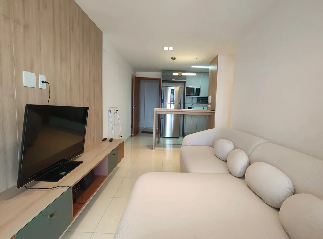 2/4, Stela Maris, Mobiliado, Vista mar