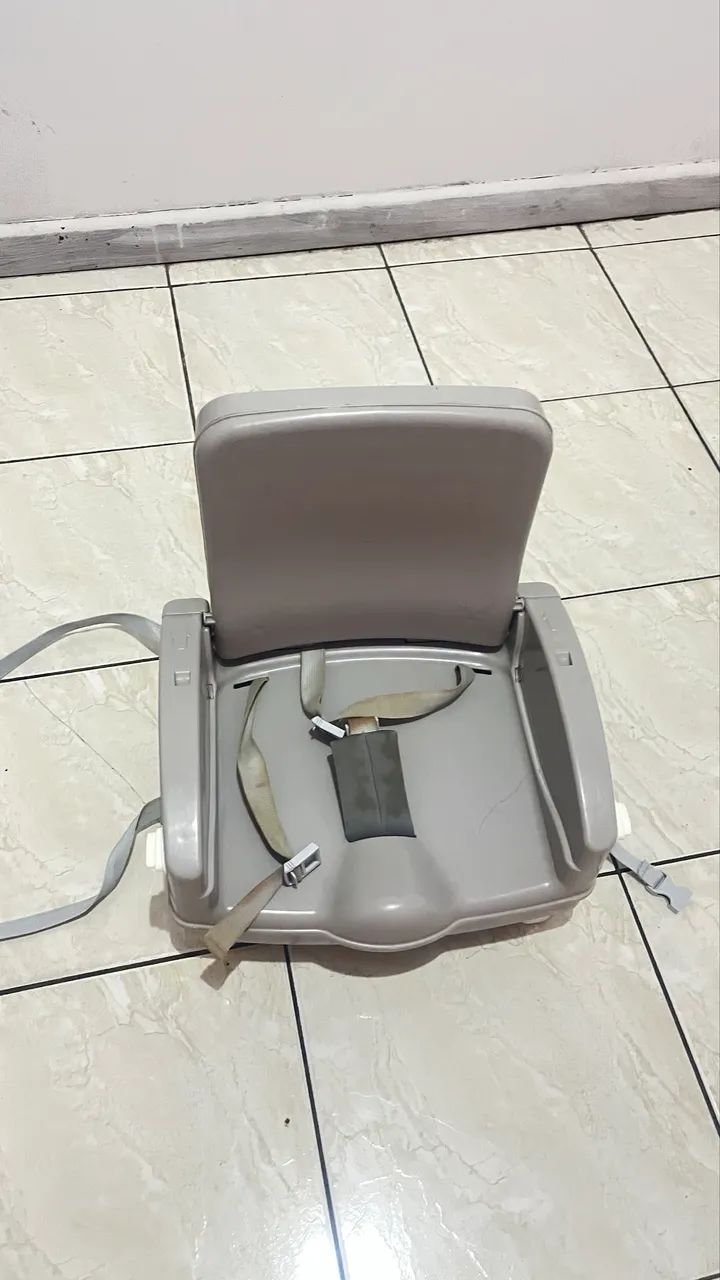 Cadeira de refeição portátil COSCO