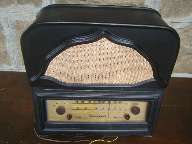 Radio antigo64292885099267124