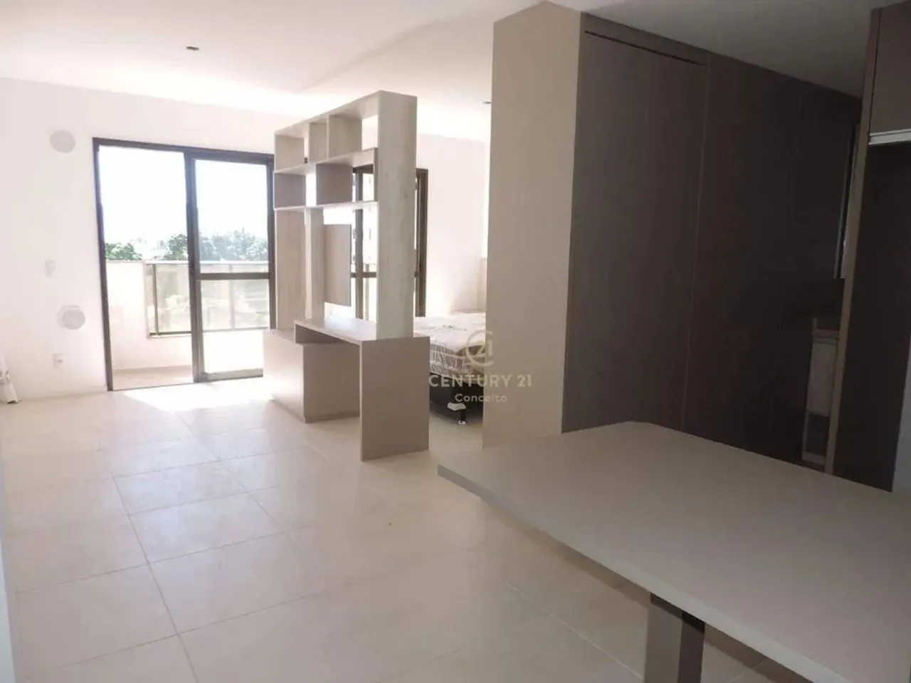 Studio mobiliado em Coqueiros