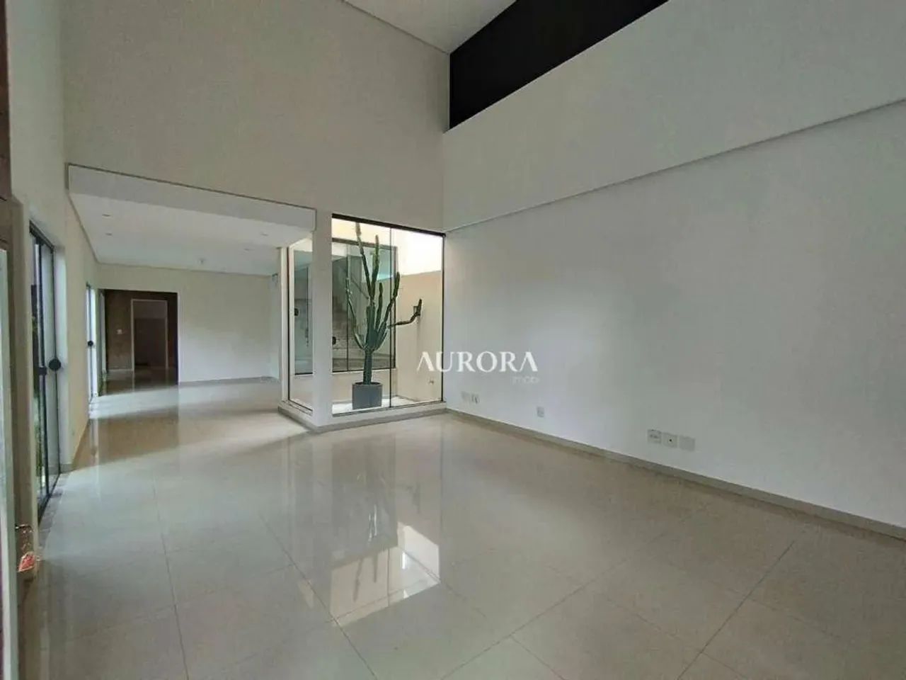 Casa com 3 dormitórios à venda, 270 m² por R$ 1.790.000 - Royal Forest - Londrina/PR - Foto 4