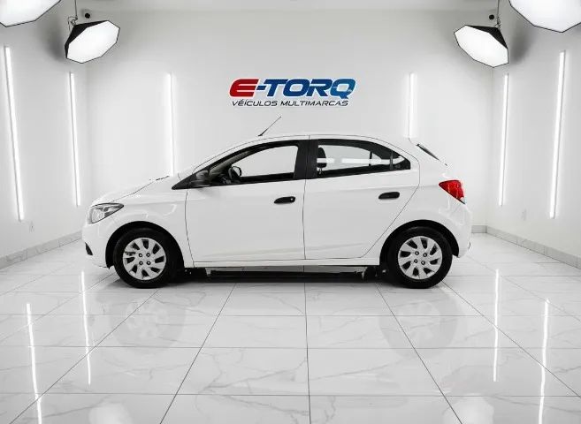 Chevrolet Onix JOY Hatch 1.0 8V Flex Mec. 4P 2019 - Foto 5